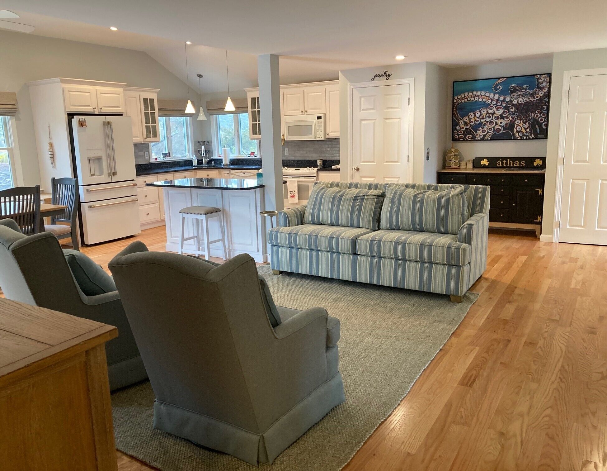 Fabulous Yarmouth Port Ranch with Central Air Conditioning