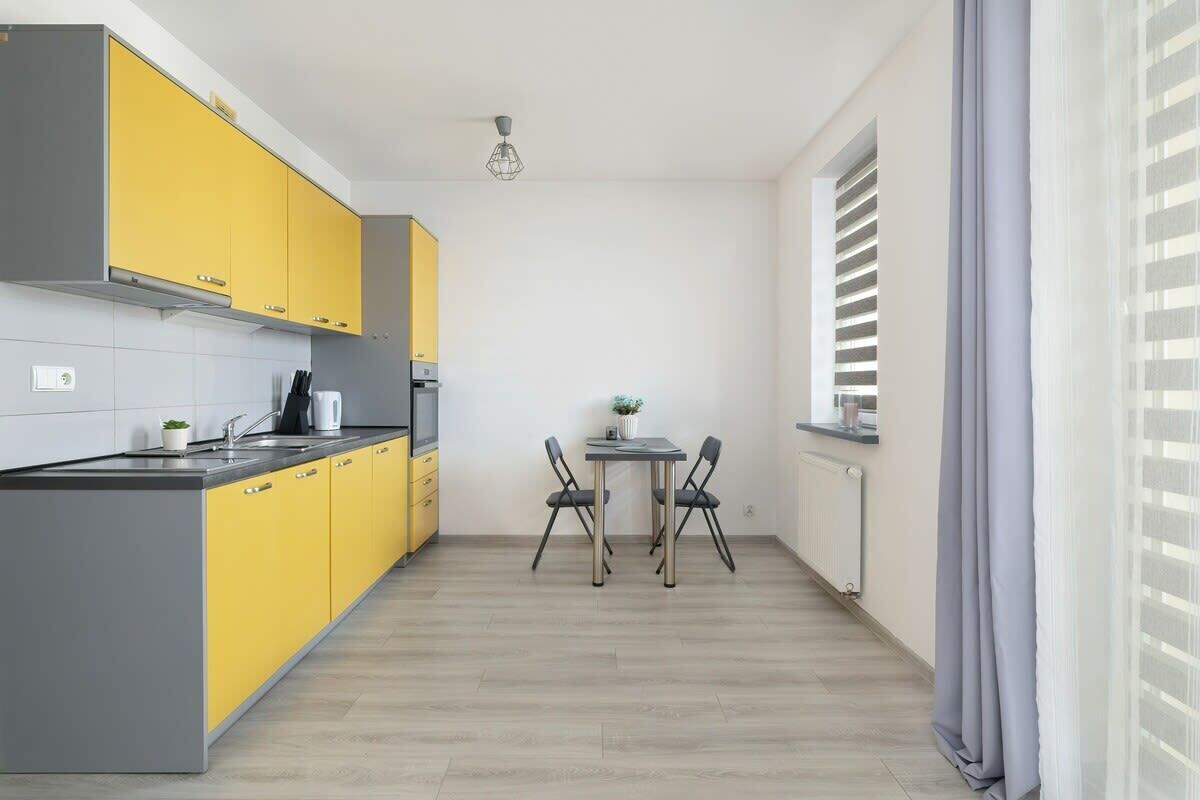 Kühlschrank, Ofen, Herdplatte, Geschirrspüler