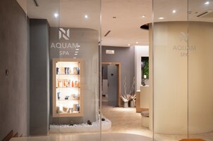 Salas de tratamientos para parejas, sauna, bañera de hidromasaje 