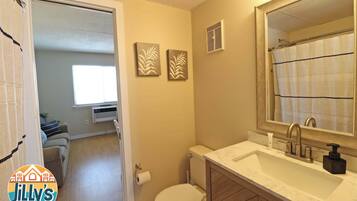 Shower, toilet paper