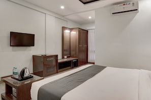 Classic Room - Super OYO Townhouse La Casa Boutique (Bengaluru)