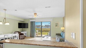 TV - Dunn in the Sun 1st Floor By Beach Star (Myrtle Beach)