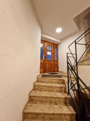 อพาร์ทเมนท์ | 1 ห้องนอน