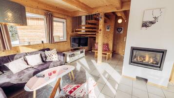 Rumah | 4 kamar tidur