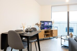 Apartment | View from property - Modern 1-bed Apartment in Salford (Salford)