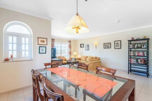 Villa (3 Bedrooms) | Innvendig