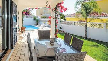 Villa (3 Bedrooms) | Innenbereich