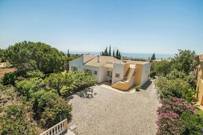 Villa (3 Bedrooms) | Innenbereich