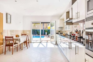 Villa (5 Bedrooms) | Intérieur