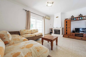 Villa (3 Bedrooms) | Interior - Villa Cordyline (Albufeira)