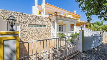 Villa (3 Bedrooms) | Innenbereich