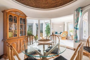 Villa (3 Bedrooms) | Intérieur