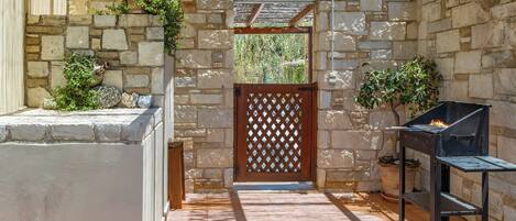 Villa (2 Bedrooms) | Exterior