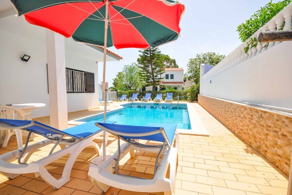 Pool - Villa Viegas (Loulé)