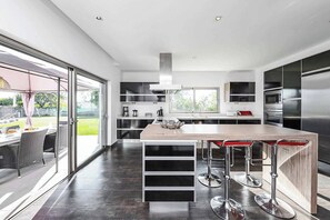 Villa (4 Bedrooms) | Interiør