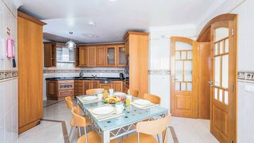 Villa (5 Bedrooms) | Interior
