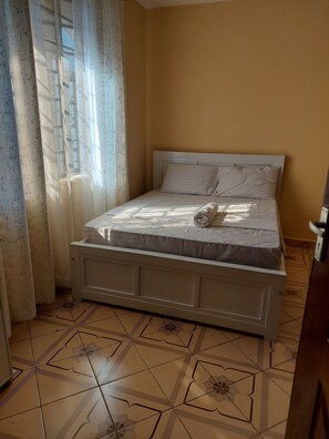 1 Schlafzimmer, Bügeleisen/Bügelbrett, WLAN, Bettwäsche