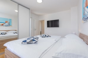 3 habitaciones, tabla de planchar con plancha y wifi gratis