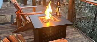 NEW! On a WATERFALL! Fiery Gizzard Lodge at Sycamore Falls! 13 bluff acres! 