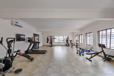 On Ikate Elegushi beach - 3bedroom home