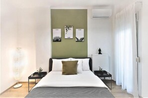 4 chambres, fer et planche à repasser, Wi-Fi, literie fournie