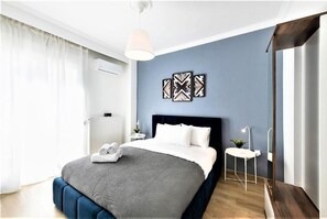 4 quartos, ferros/tábuas de passar roupa, Wi-Fi, roupa de cama