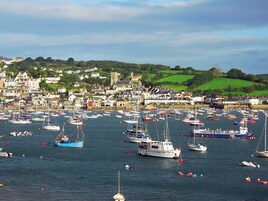 Marina/club náutico