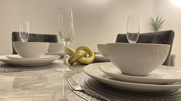 Apartment | Dining