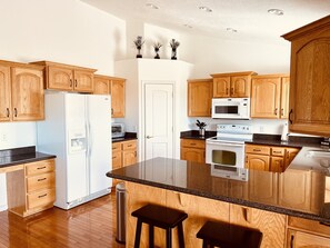 Microwave, oven, stovetop, dishwasher