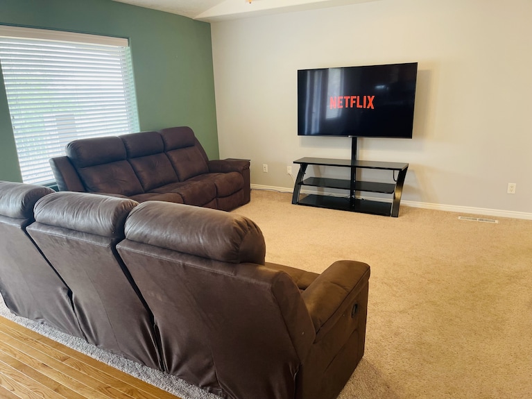 Wolf Creek Escape Mesquite Vacation Rental: 5 Bedroom Home With Plenty Of Space For Everyone And $510 In Free Daily Activities - Mesquite