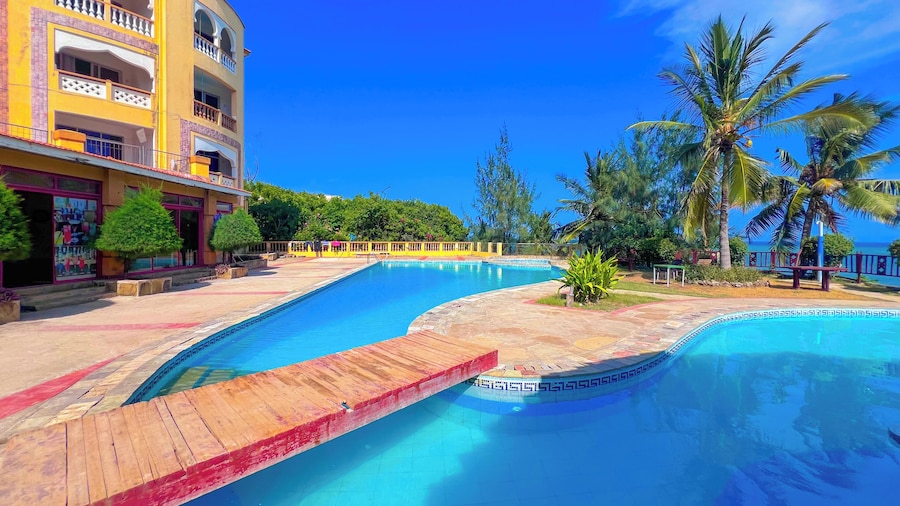 Mfalme Luxury Living