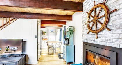 Cozy Cabin Close to Copalis Beach & the Pacific