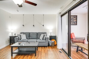 Apartment (1 Bedroom) | Interior