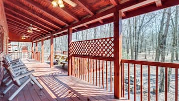 Rumah (6 Bedrooms) | Interior