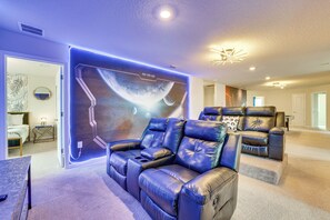 ハウス (Multiple Bedrooms) | 内装