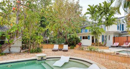 Lush West Palm Beach Getaway w/ Backyard Oasis!