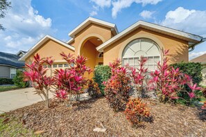 House (5 Bedrooms) | Interior - Renovated Kissimmee Home - 10 Mi to Disney Springs (Kissimmee)