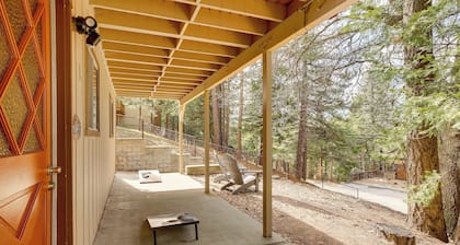 Woodsy Lake Arrowhead Cabin w/ Fire Pit Table
