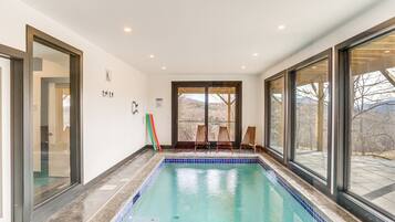 Villa (5 Bedrooms) | Interior