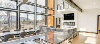 Custom Windham Mtn Villa w/ Pool, Theater & Views!