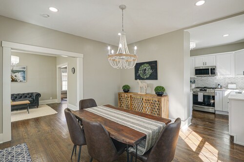 Riverfront Newton Vacation Rental Near Wichita!