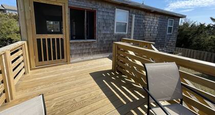 Sunfish Cove 2 Bedroom Cottage by RedAwning