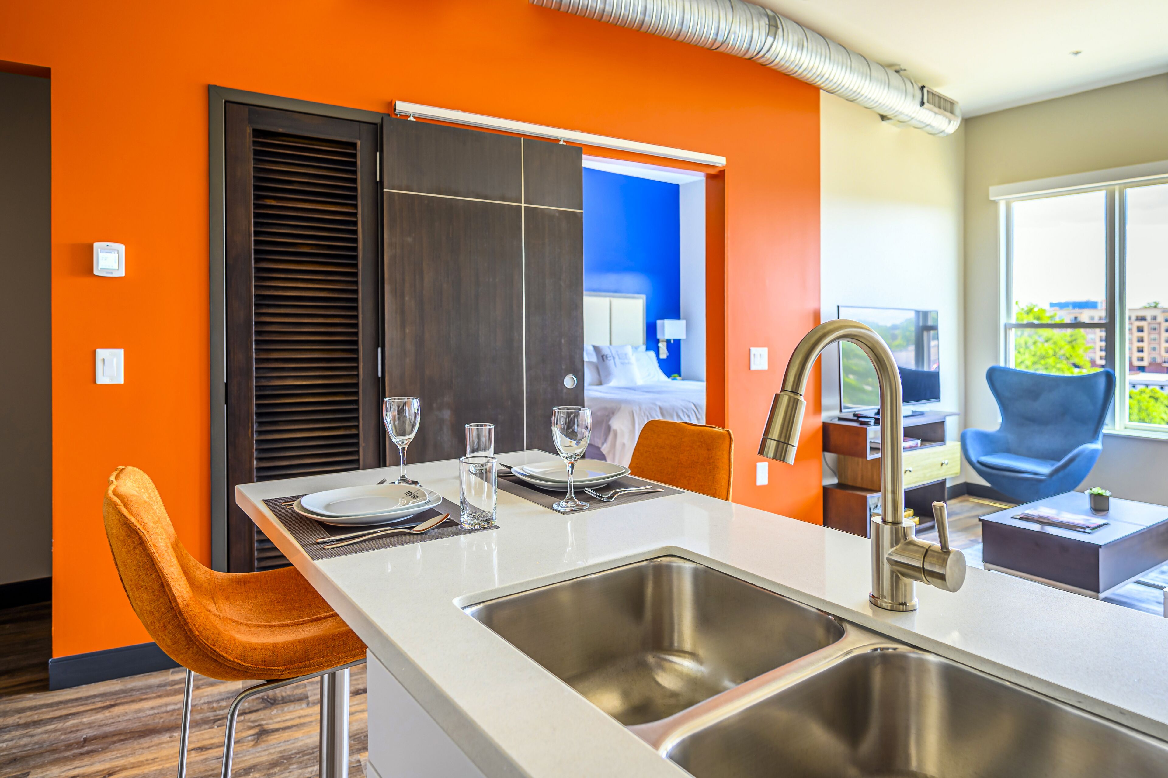 Private Downtown Apartment With City View