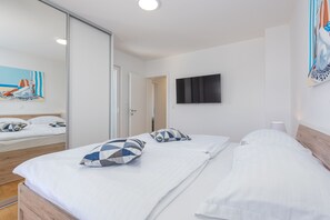 3 sovrum, gratis barnsängar och sängkläder