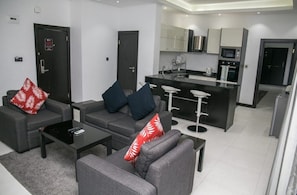 Exclusive Room | 1 bedroom, soundproofing, free WiFi - Carlton Gate Hotel Festac (Lagos)