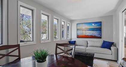 Anchor Beach House in Sheridan Beach