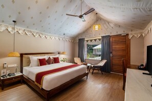 Tent, Garden View | Bar mini, peti besi dalam bilik, meja, kalis bunyi 