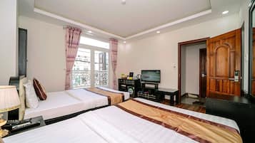 Chambre Deluxe avec lits jumeaux, balcon, vue ville