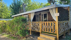 Exterior - Mobil Home Premium 6/8 Pers, 3 ch, 2 Sdb, Climatisé, Terrasse Couverte (Agde)