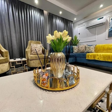 Lobby. RBT Hotel